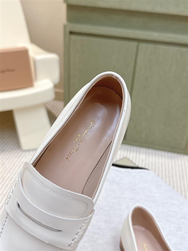 2025112812728793 310